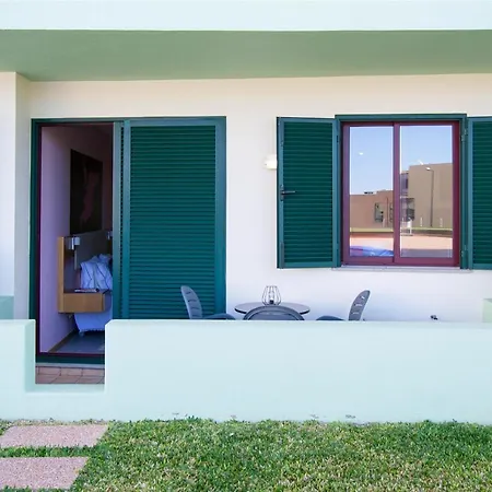 Fantastico Studio Com Acesso Directo A Piscina Apartment
